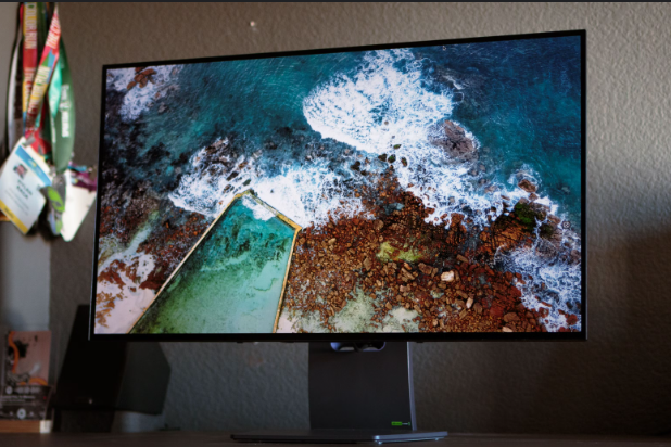 gaming monitor